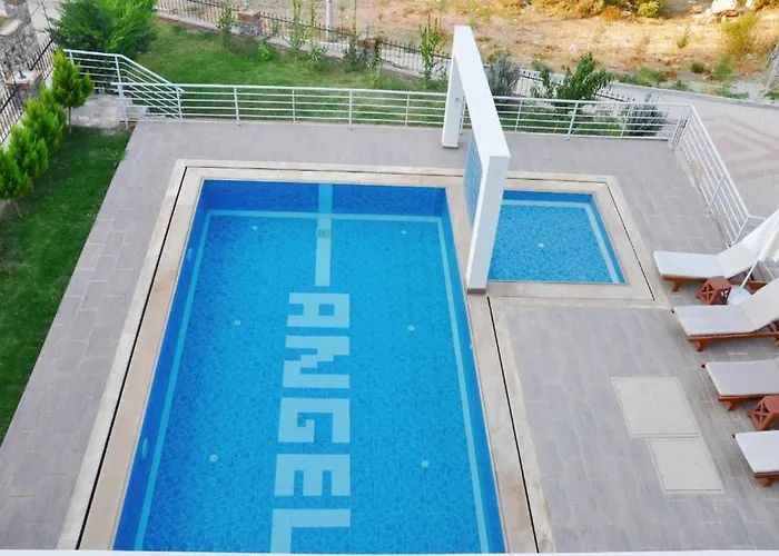 Prestige E - 4 Bedroom Private In Ovacik فيلة